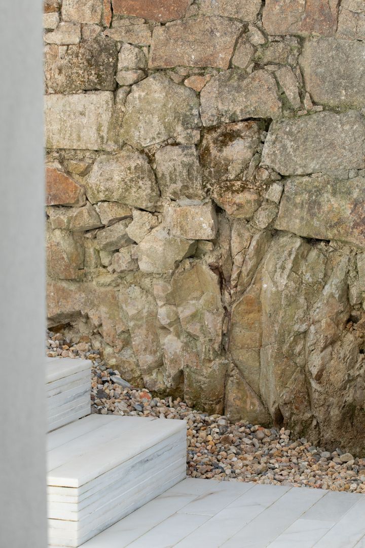 Rekonštrukcia domu na ateliér