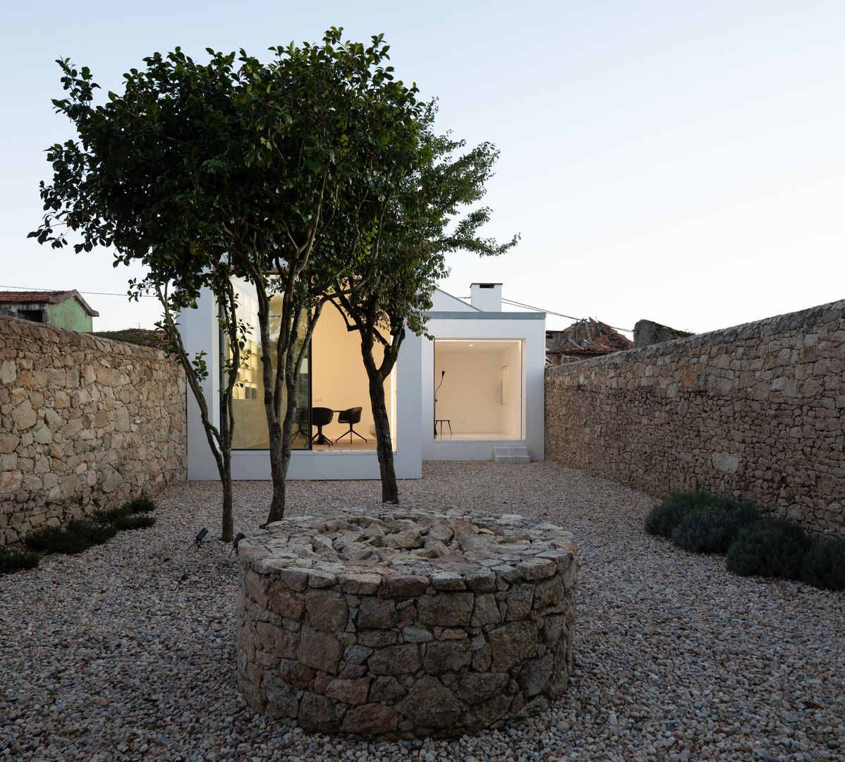 Rekonštrukcia domu na ateliér