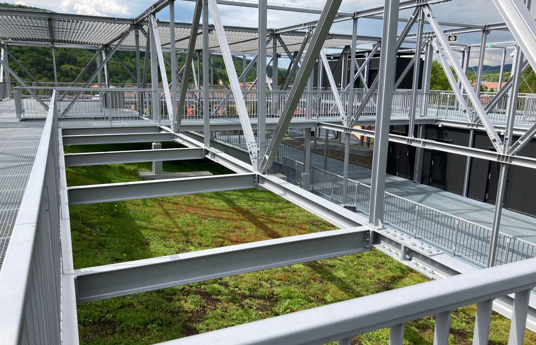 Múzeum moderného umenia Andyho Warhola, Medzilaborce muzeum-moderneho-umenia-medzilaborce