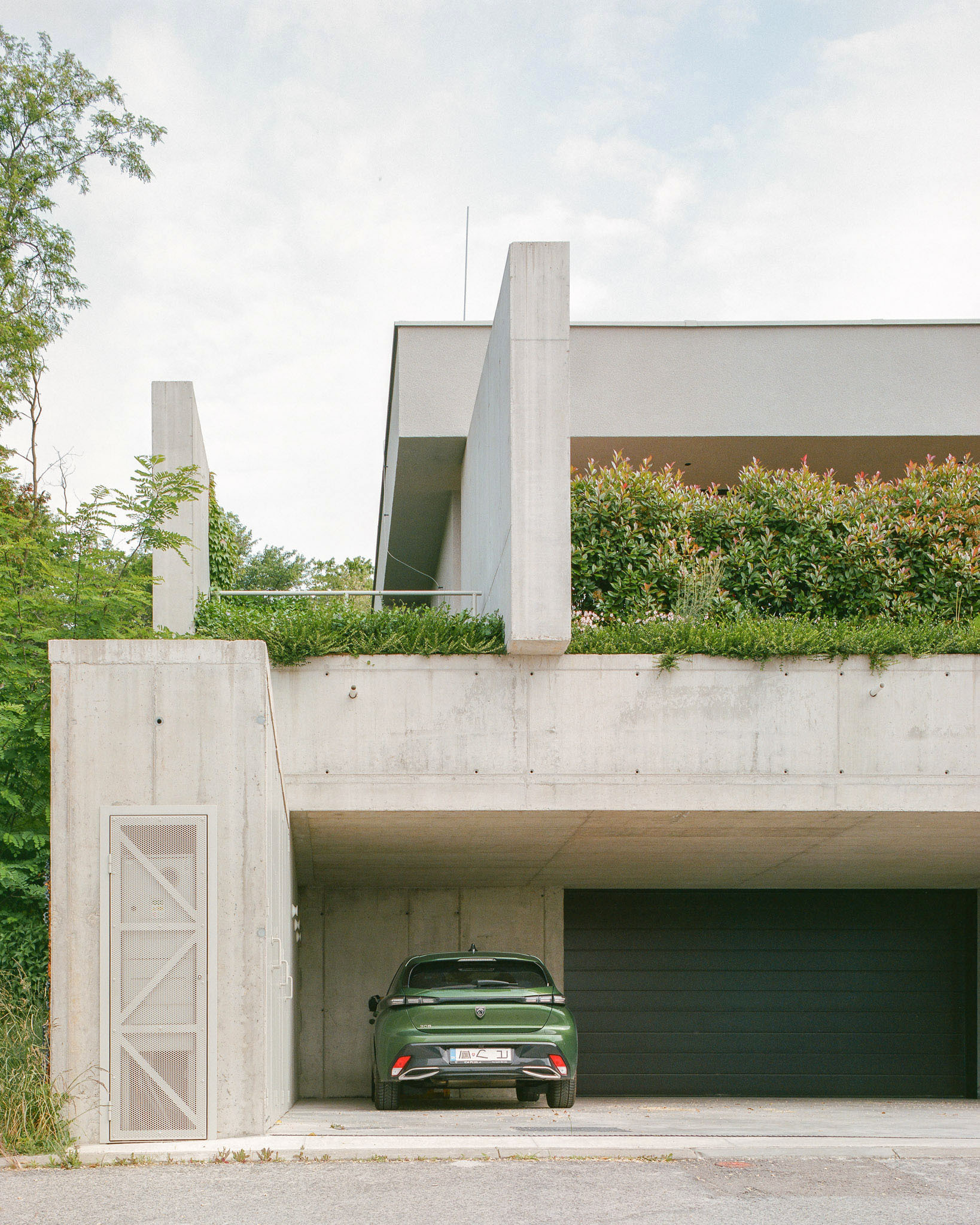 Dom pod lesom CHM, Bratislava dom-pod-lesom-bratislava