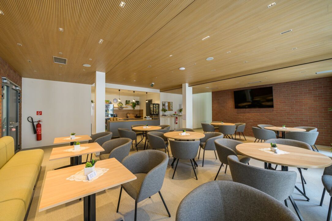 cervena skola (4) cervena skola (4)