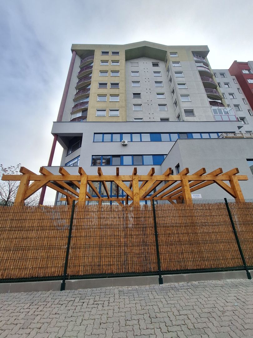 Križovatka Mierová – Kaštieľska v Ružinove 