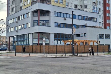 skolsky dvor mierova (8) výsledok