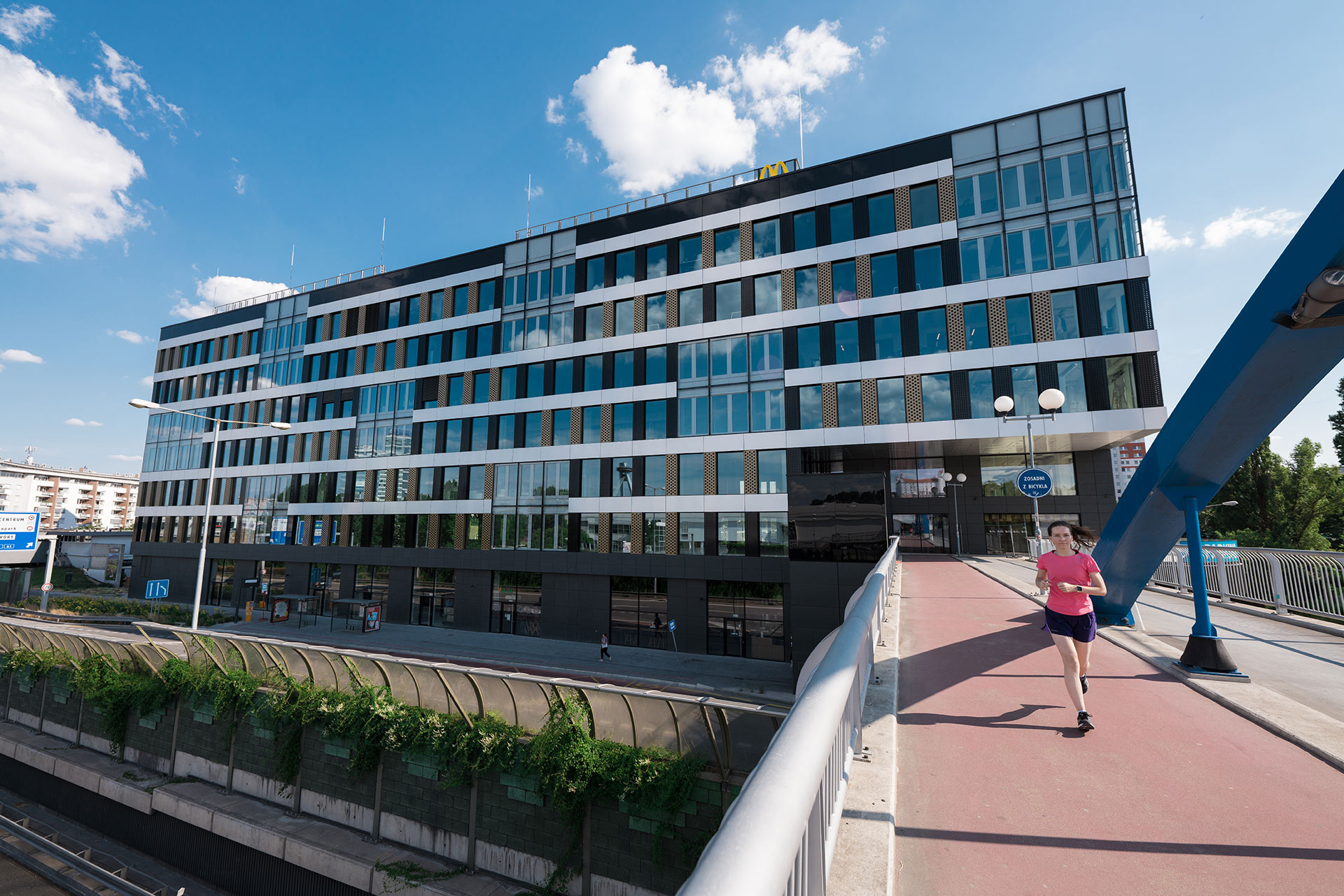 Vyvolané investície zvyšujú ceny bytov Vyvolané investície zvyšujú ceny bytov