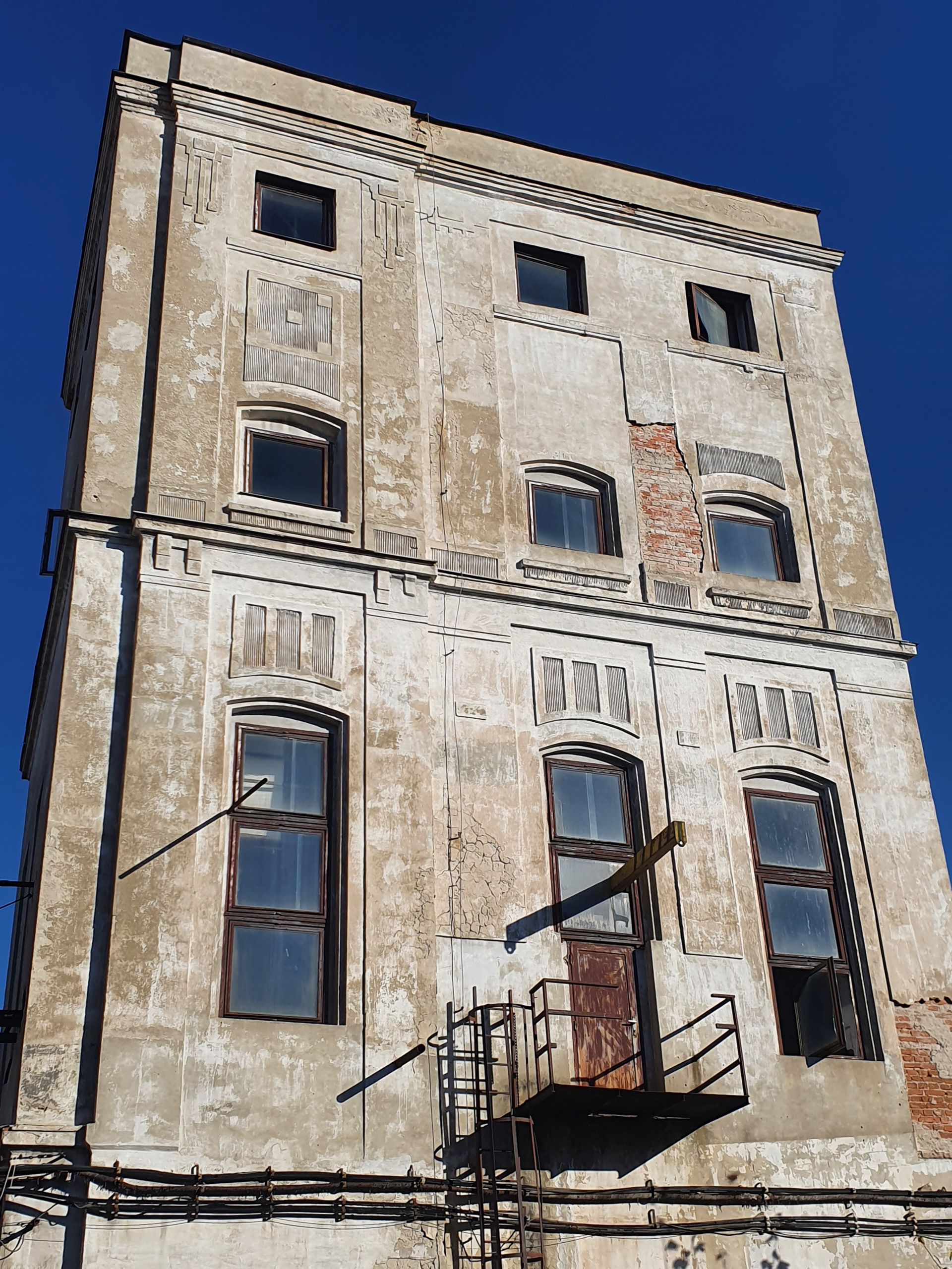 Stará likérka FLOW Food & Drinks, Liptovský Mikuláš, pôvodný stav