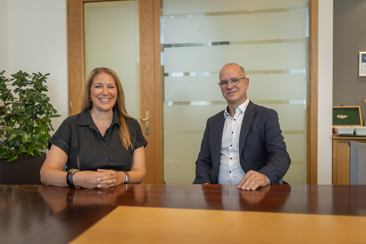 uvodna poplatok rozvoj