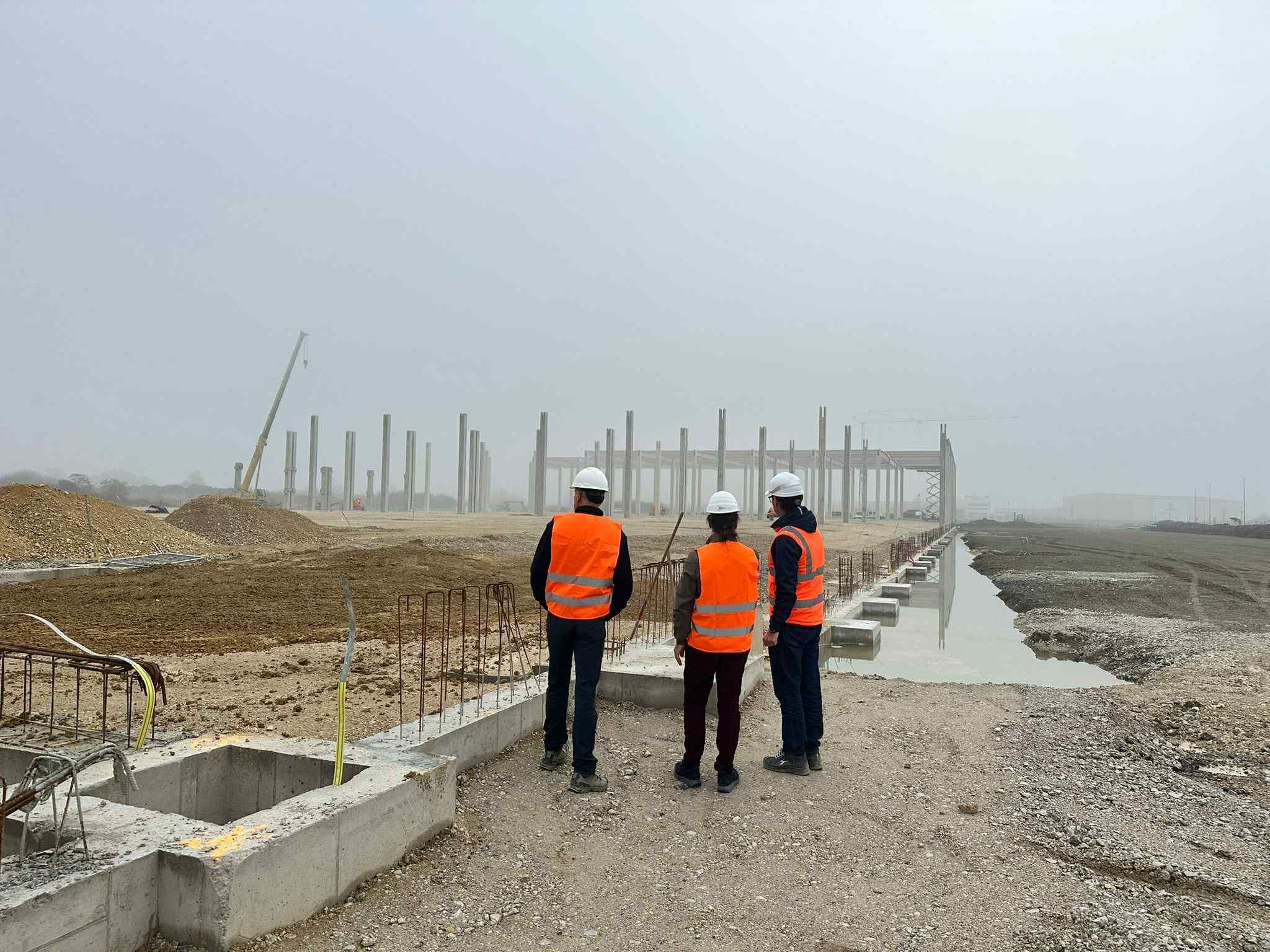 Haly, ktoré boli kedysi na periférii miest sa postupom času stávajú ich súčasťou. 