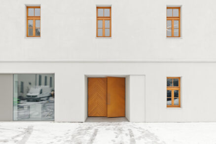 Budova Umeleckého súboru Lúčnica Bratislava (02)