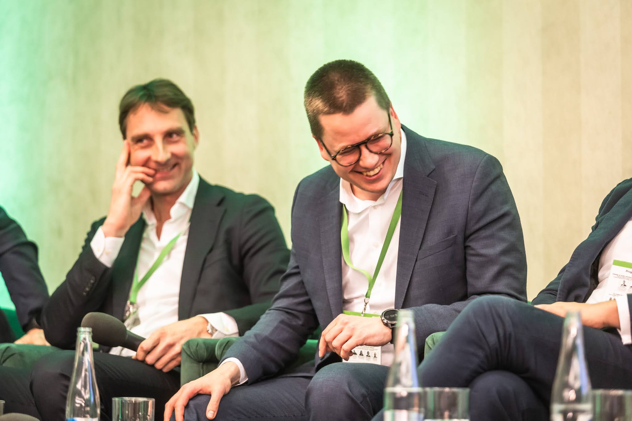 Zľava: Ján Krnáč, Cresco Real Estate; Michal Rehák, Penta Real Estate