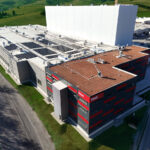 výrobná hala s fotovoltickou elektrárňou na streche