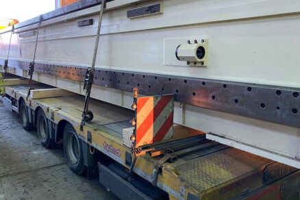Preprava nadrozmerného stavebného prvku na návesu – špeciálna logistika