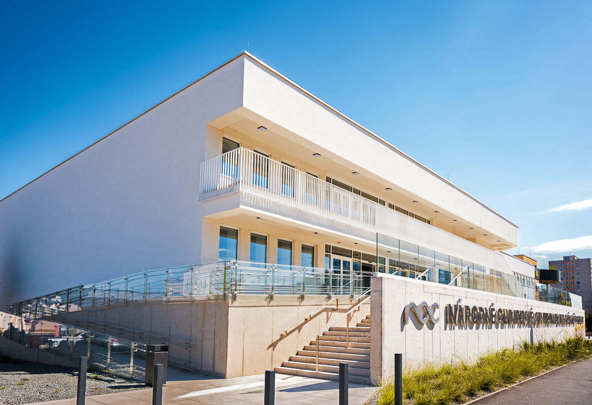 Národné olympijské centrum plaveckých športov Košice (01) 01 08 Bergel