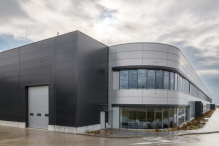 Porsche Smart Battery Shop Horná Streda (03)