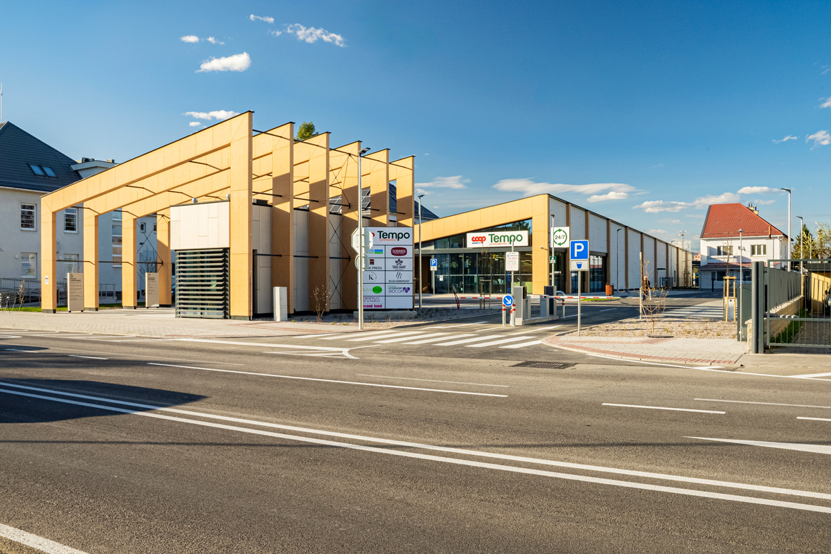 Retail park COOP Jednota Prievidza (03)