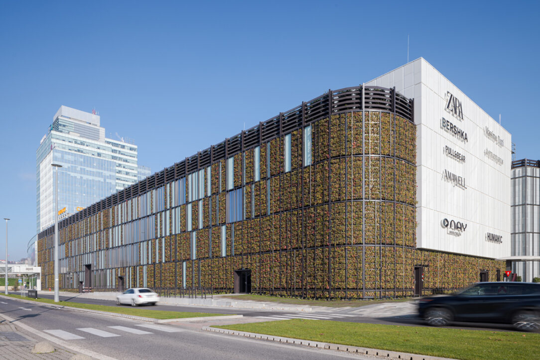 Rozšírenie nákupného centra Aupark Bratislava (01) Rozšírenie nákupného centra Aupark Bratislava (01)