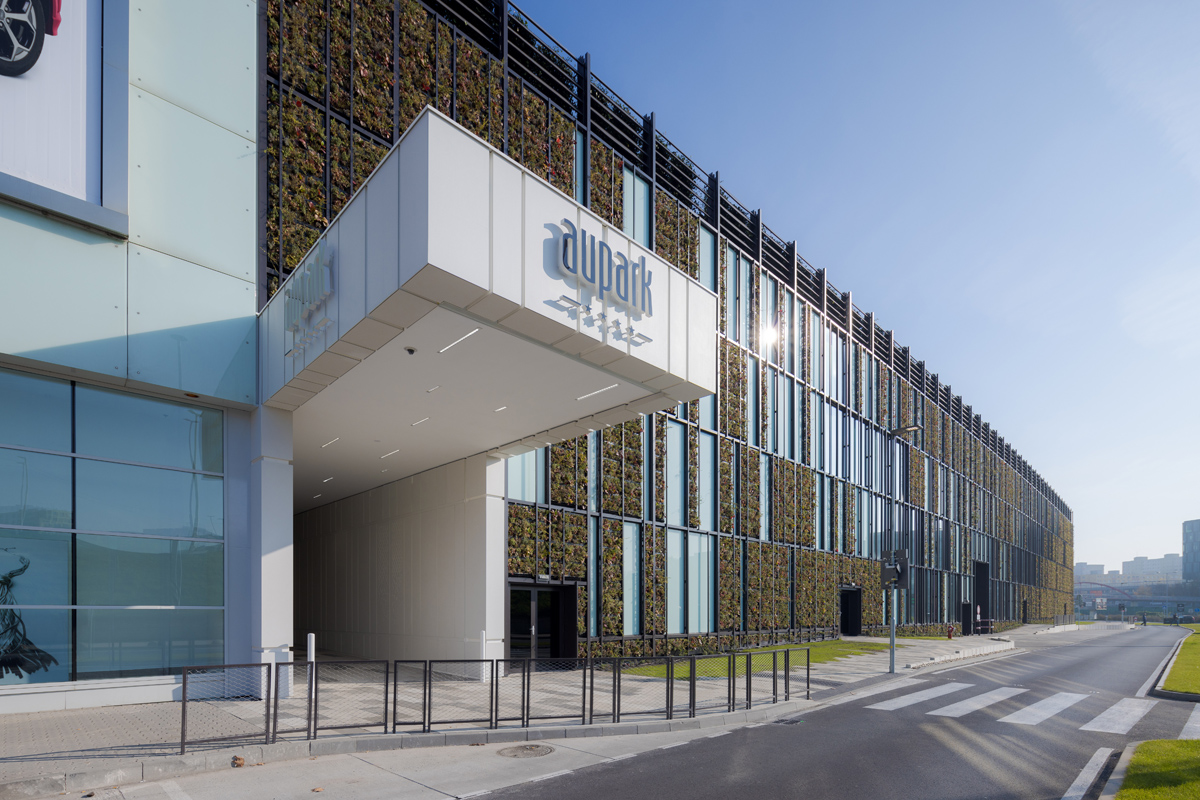 Rozšírenie nákupného centra Aupark Bratislava (04)