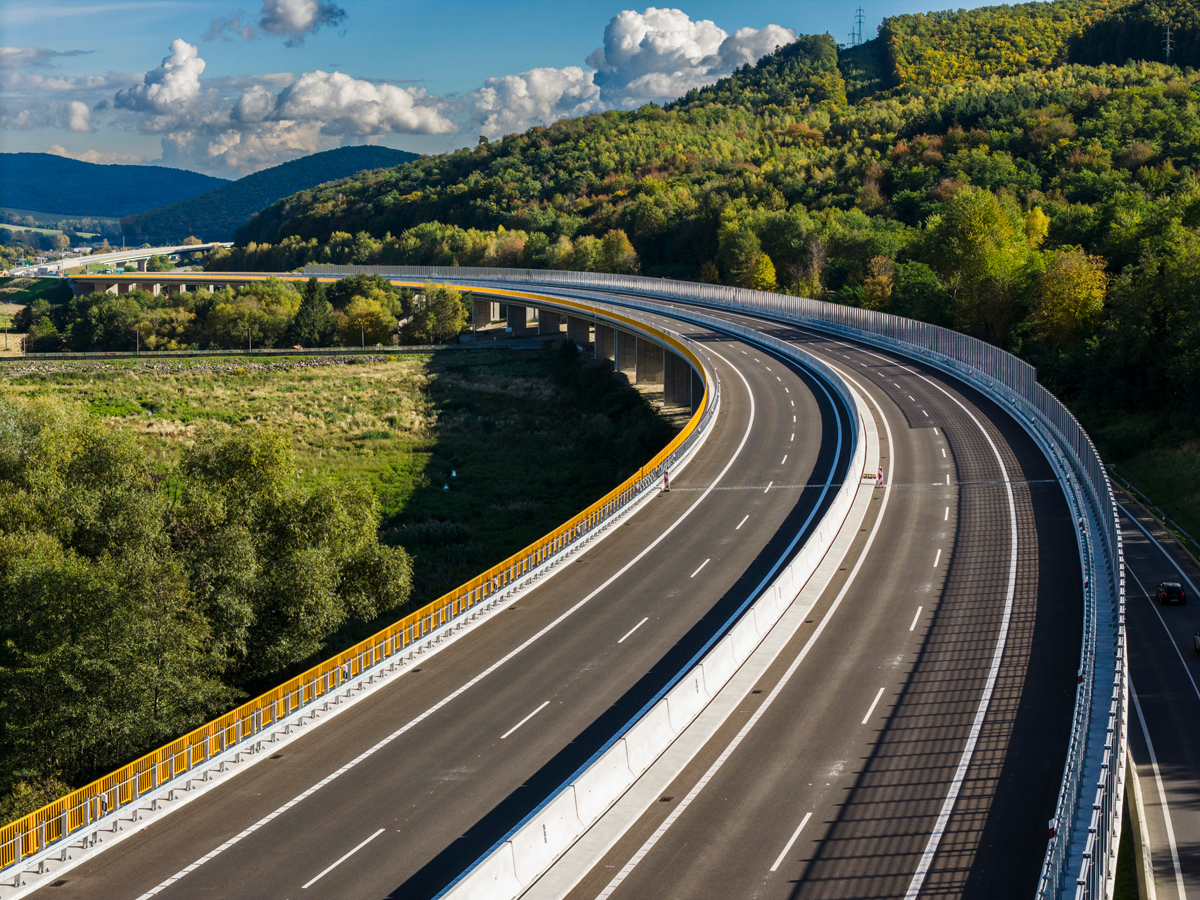 Rýchlostná cesta R2 Kriváň Mýtna (04)