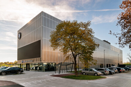 Showroom Bavaria Bratislava (02)