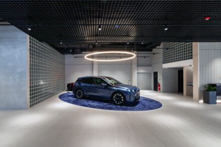 Showroom Bavaria Bratislava (04)