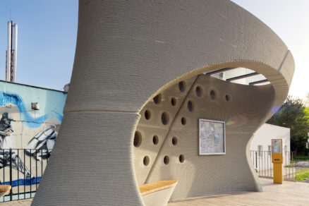 Zastávka MHD Lipského Bratislava (03)