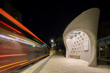 Zastávka MHD Lipského Bratislava (04)