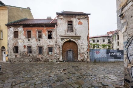 rekonstrukcia-esterhazyho-palaca-bratislava