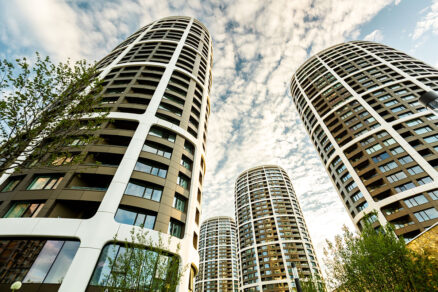 Moderné bytové domy s dôrazom na kvalitu vnútorného prostredia a technické zariadenia budov