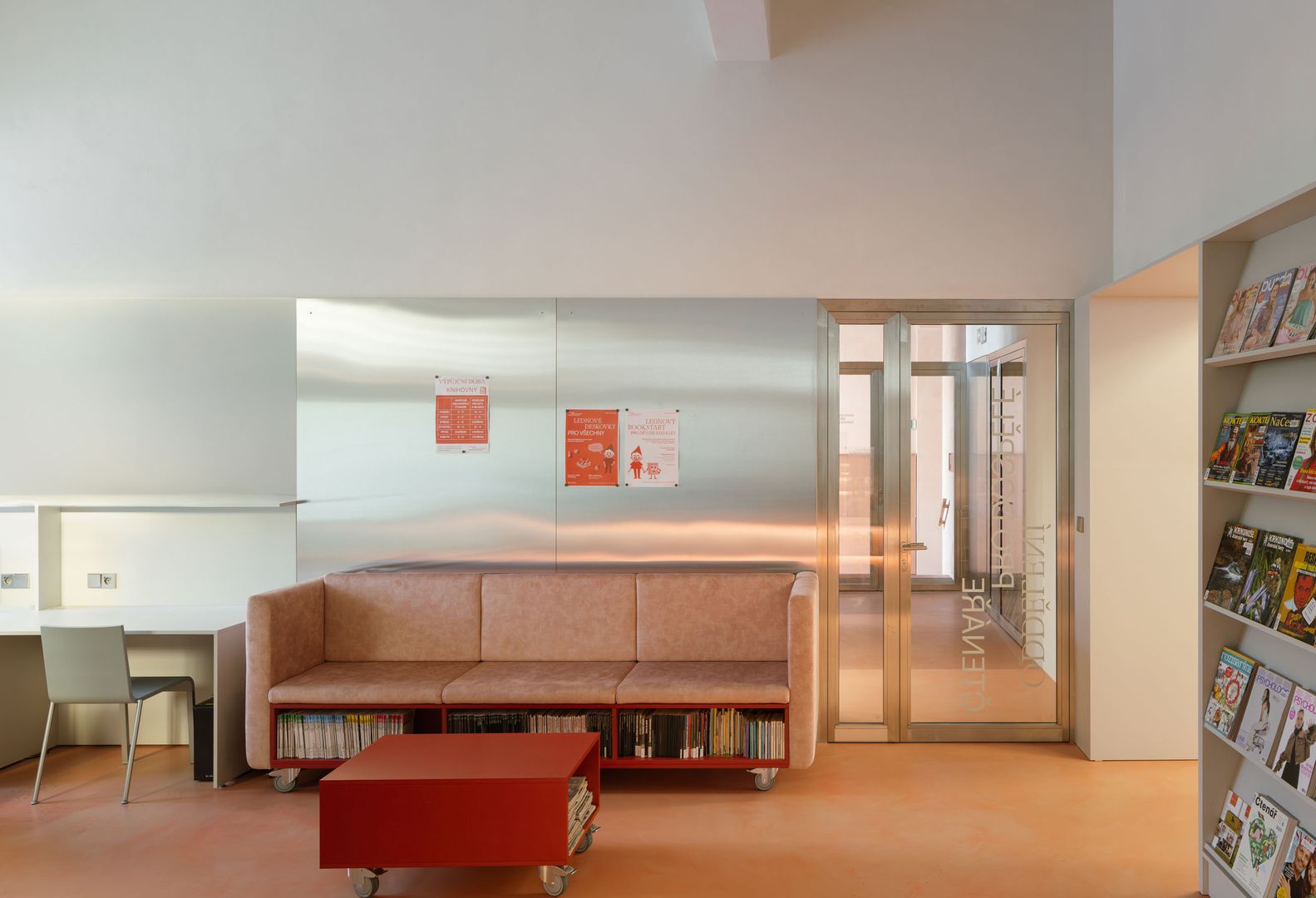 Knižnica v Červenom Kostelci