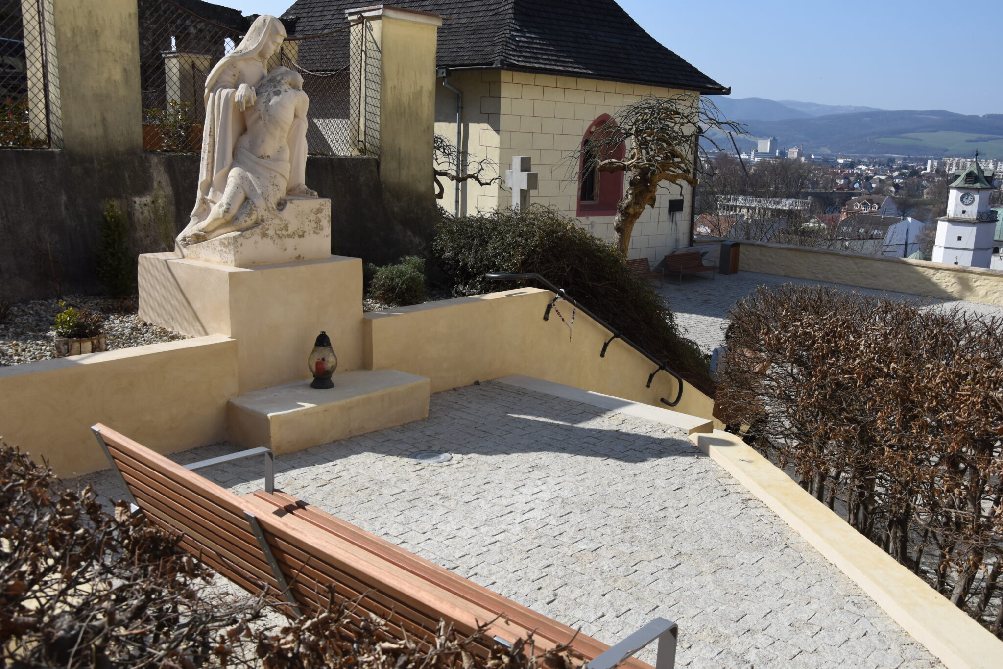 Mariánske námestie v Trenčíne po rekonštrukcii 