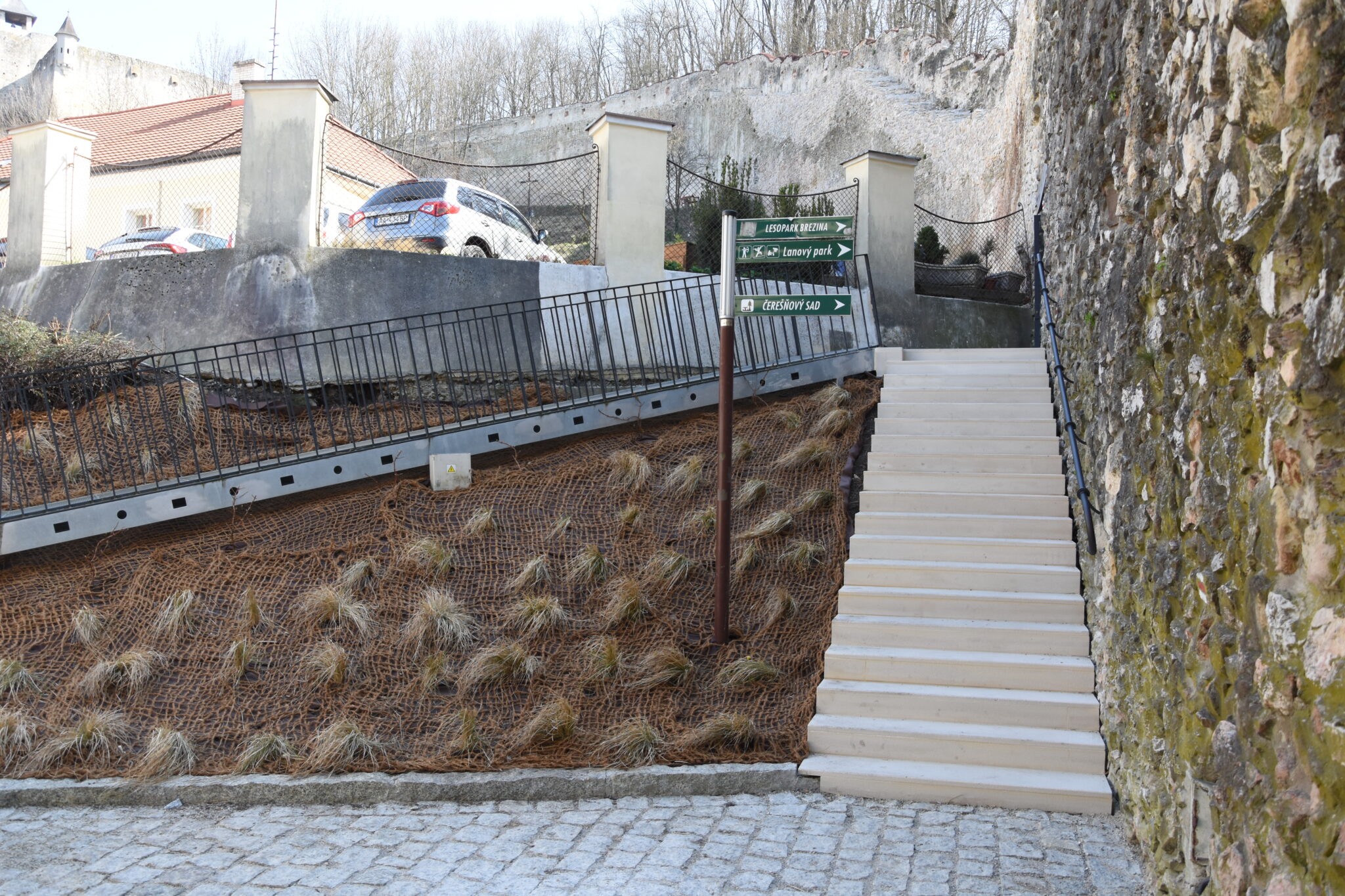 Mariánske námestie v Trenčíne po rekonštrukcii 