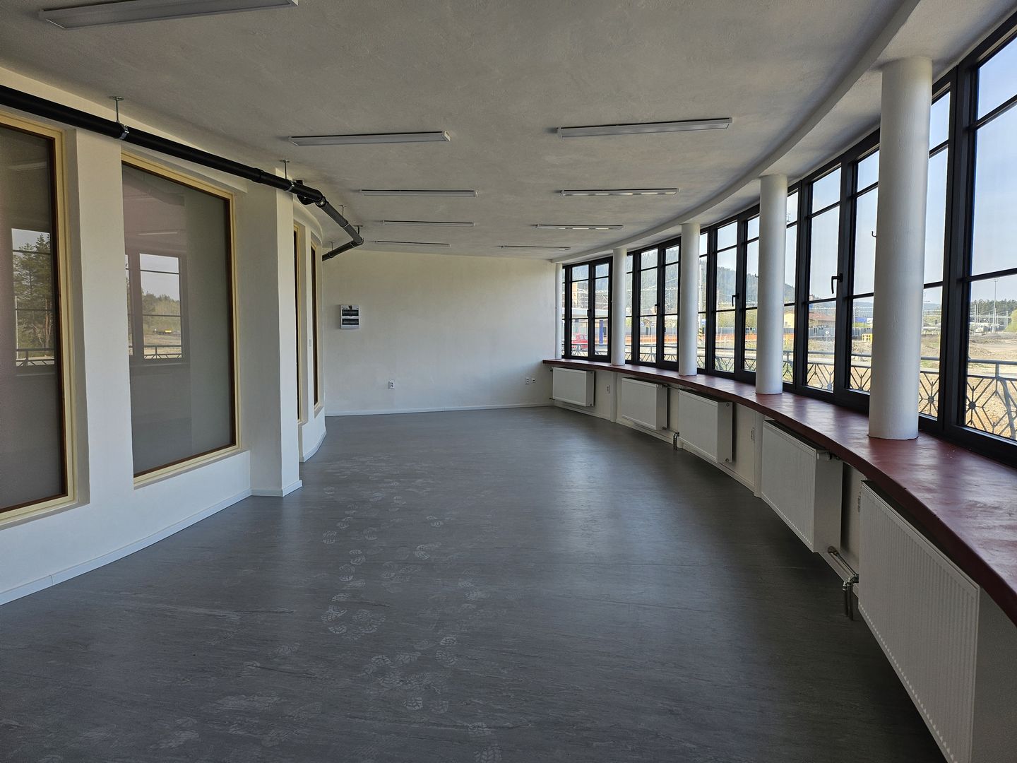 Obnova stanice vo Svite