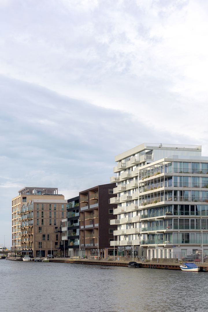 V amsterdamskej štvrti Buiksloterham sa bývalý priemyselný prístav zmenil na novú štvrť s bytmi. Projekt Cityplot Buiksloterham vznikol ako experiment v oblasti mestského rozvoja.