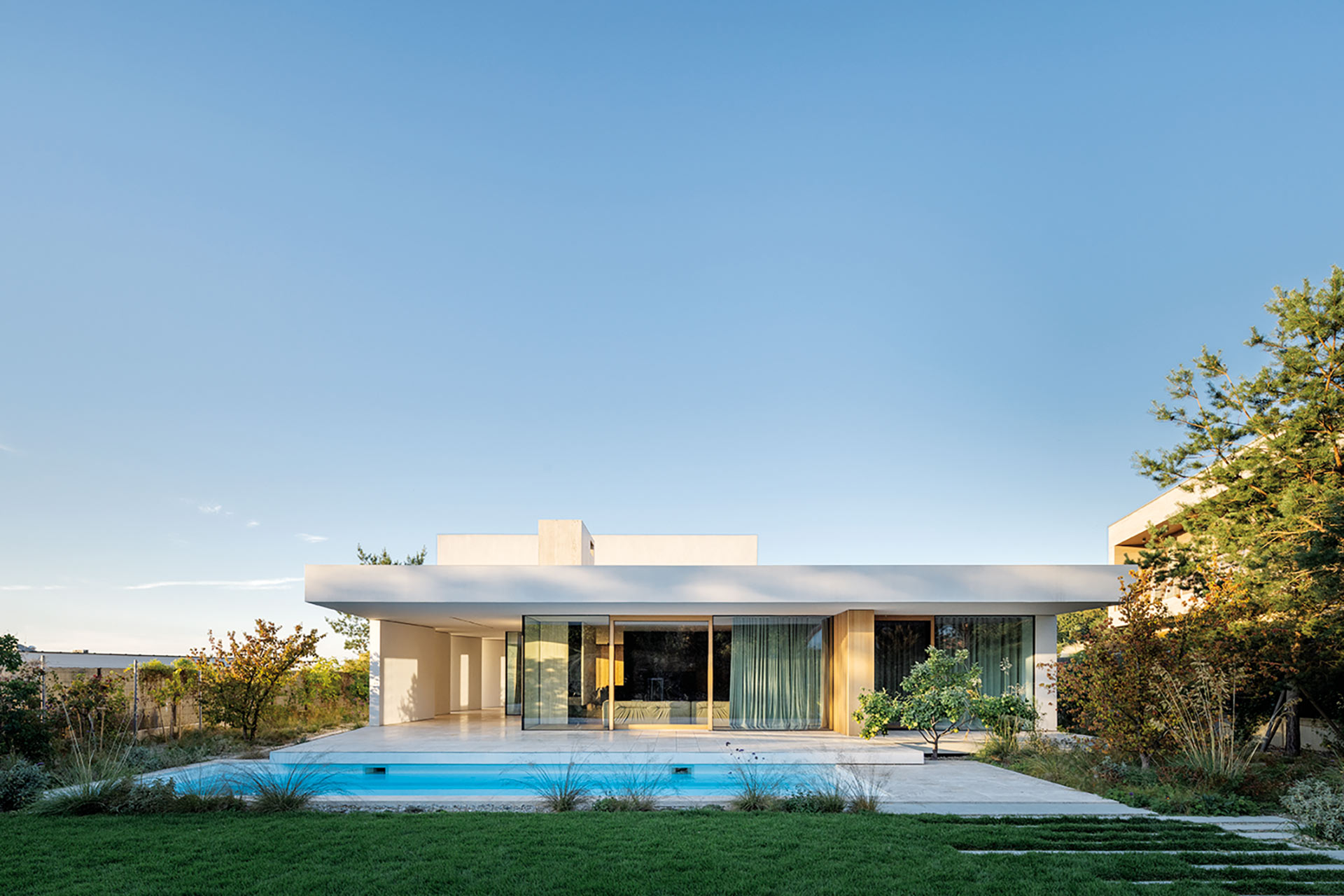 Ateliér BEEF Architekti Ateliér BEEF Architekti