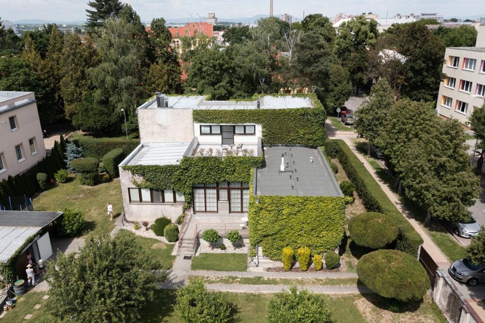 Vila doktora Viktora Mokrého v Topoľčanoch patrí k najvýznamnejším dielam modernej architektúry.