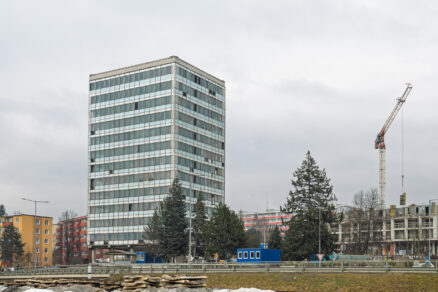 budova-vahostav-zilina
