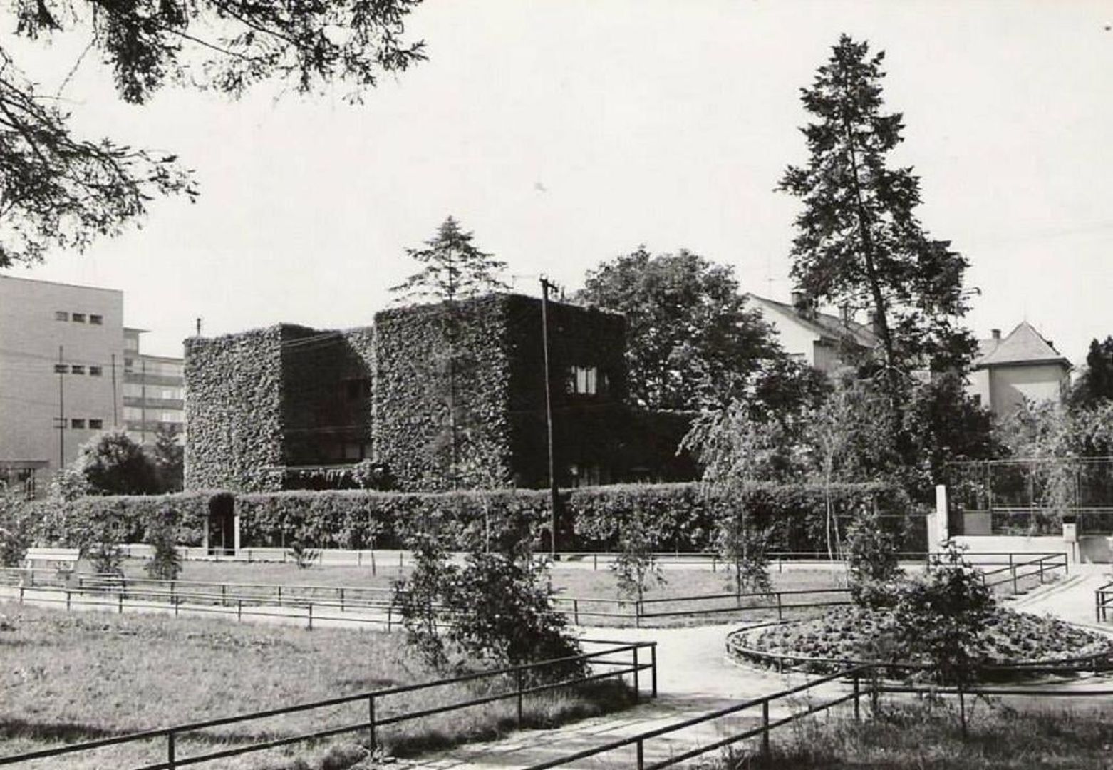 Vila doktora Viktora Mokrého v Topoľčanoch patrí k najvýznamnejším dielam modernej architektúry.