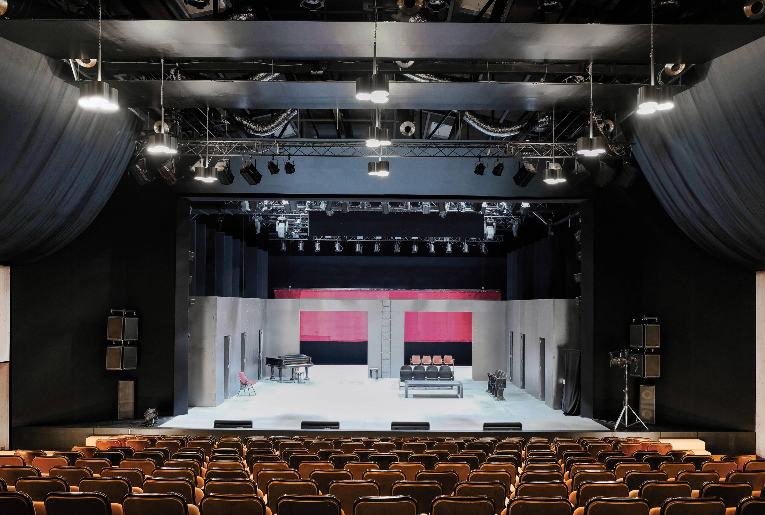 Dočasné priestory Slovinského národného divadla Drama, Ľubľana