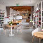 Chátrajúcu budovu v Dunajskej Lužnej premenili na knižnicu a živé komunitné centrum