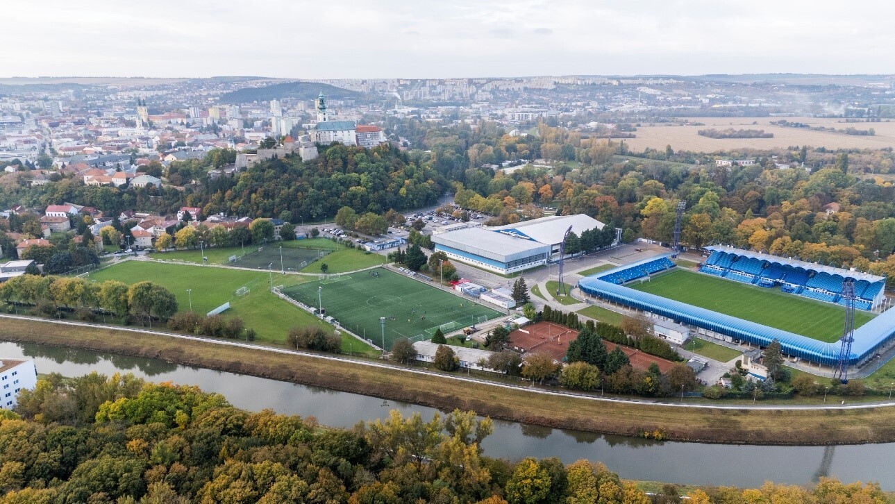 Riešené územie s existujúcou hokejovou halou