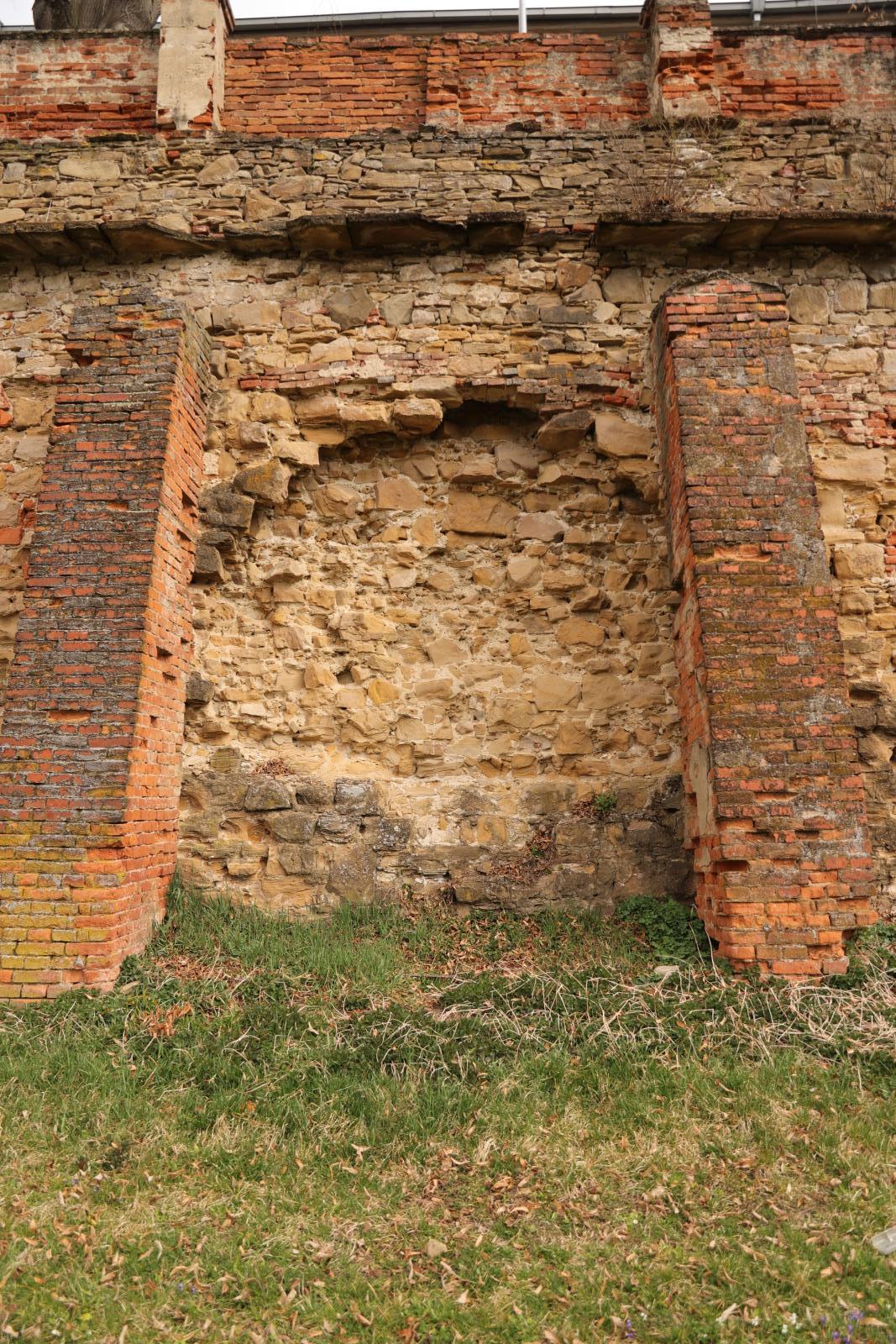 Druhá etapa obnovy Hradobného múru, Prešov