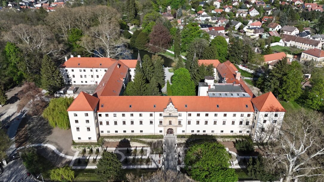 park stupava (2) park stupava (2)