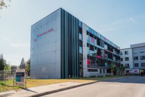 Nemocnica vo Zvolene má nový päťpodlažný pavilón a 60 nových lôžok