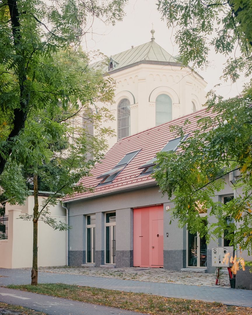 Dom s ateliérom