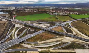 Najvýznamnejšia investícia do dopravy v bratislavskom regióne: Križovatka D1/D4 ide do finále