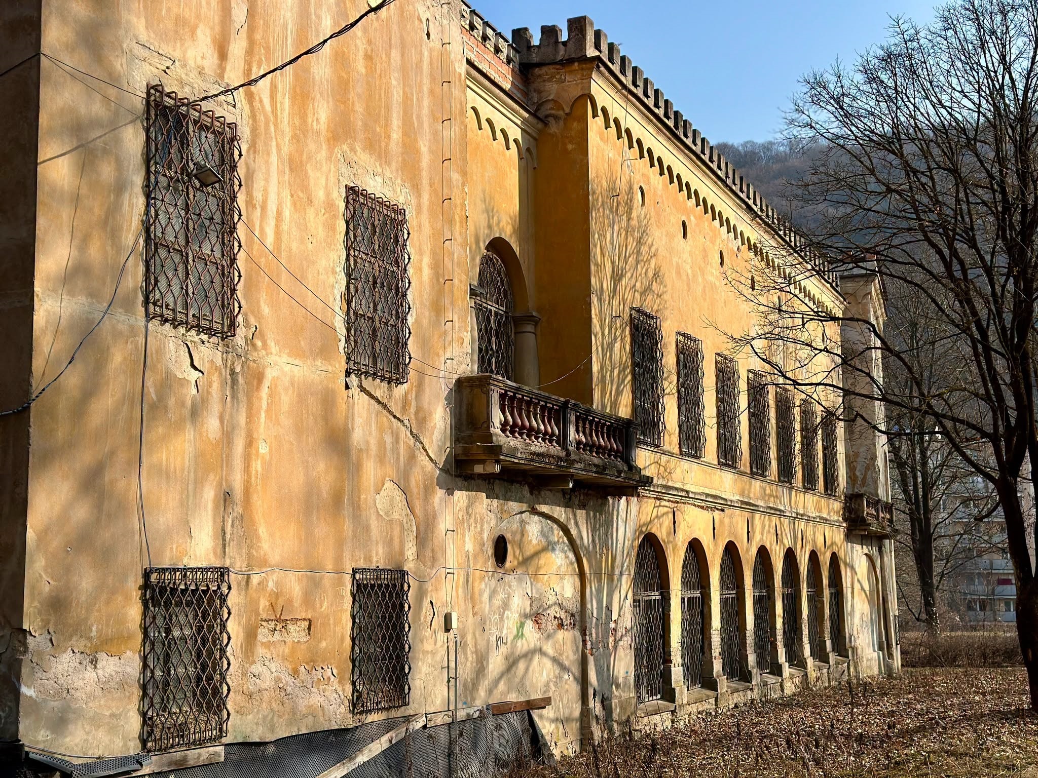 Kaštieľ Radvanských