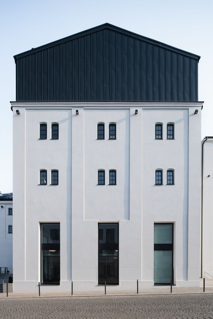 Konverzia starej sladovne na kultúrne centrum