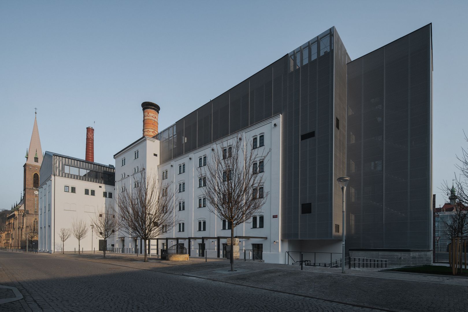 Konverzia starej sladovne na kultúrne centrum