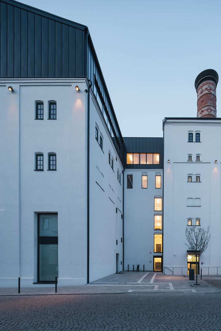 Konverzia starej sladovne na kultúrne centrum
