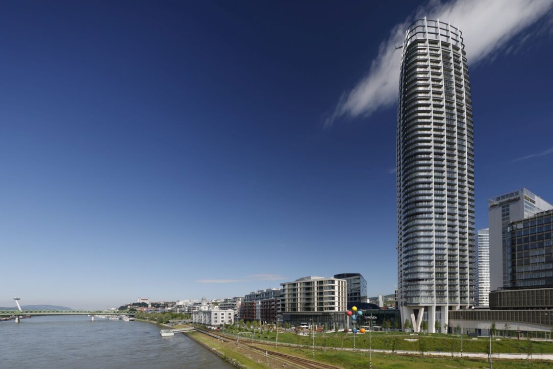 Eurovea Tower, Bratislava-Ružinov Eurovea Tower, Bratislava-Ružinov