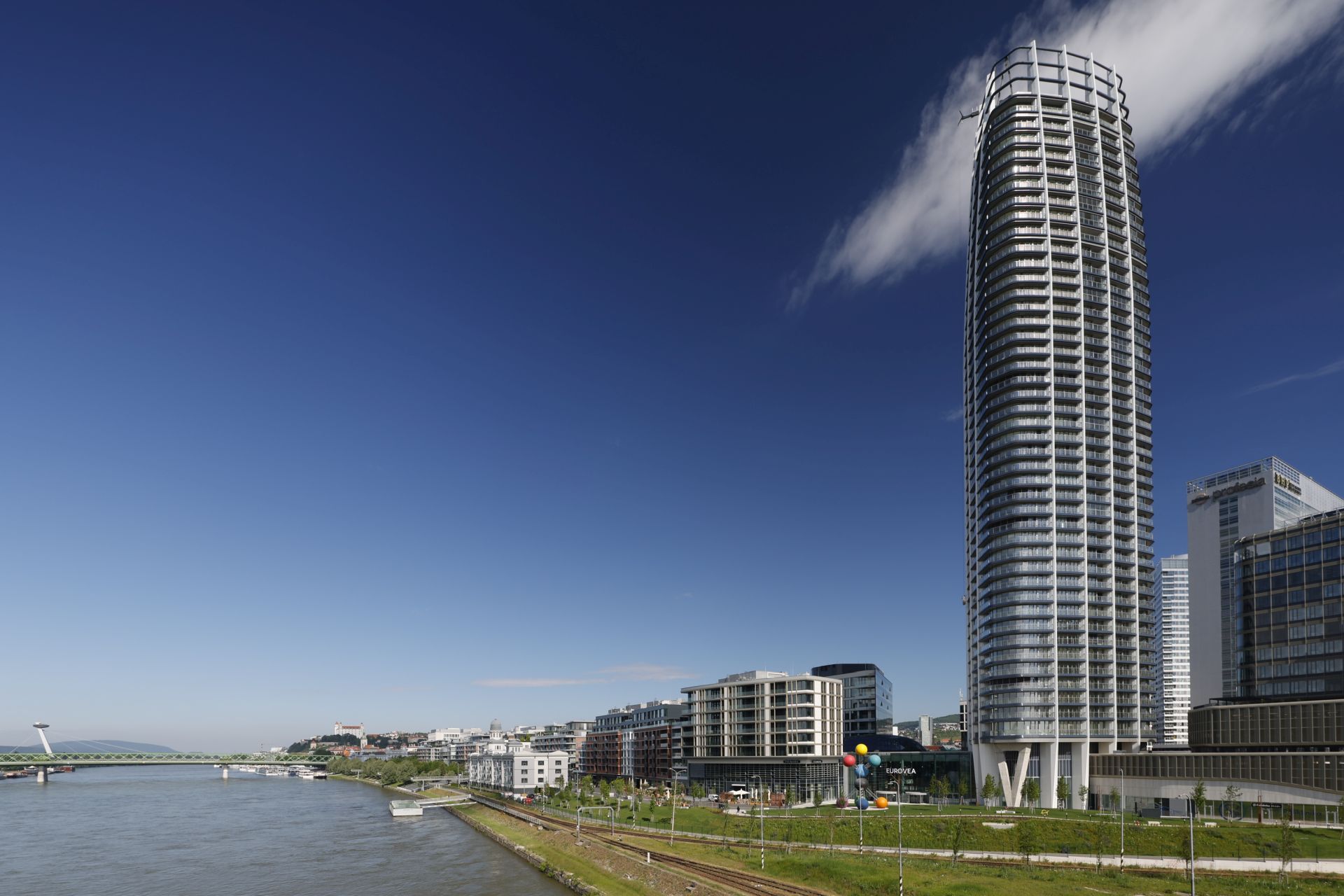 Eurovea Tower, Bratislava-Ružinov